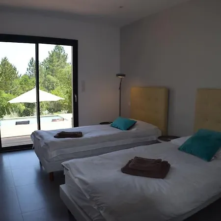 Vila Pool Heated, Nature, & Comfort *